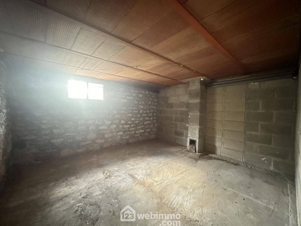 Photo 12 - Laon 02000 à Laon