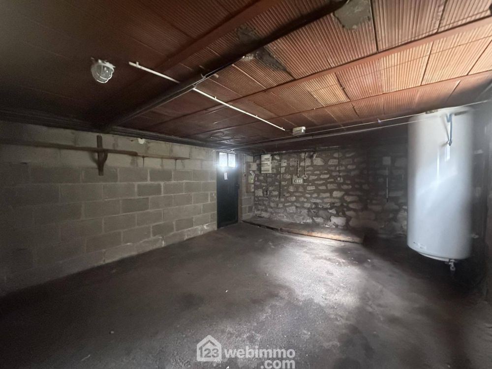 Photo 11 - Laon 02000 à Laon