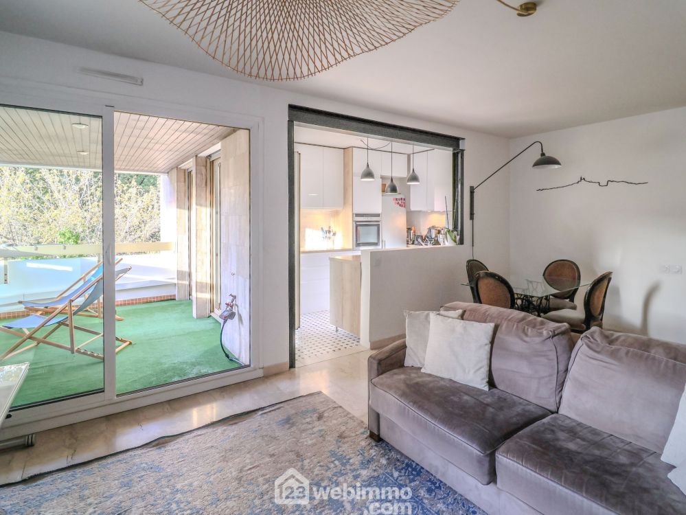 Photo 4 - Marseille 13008 à Marseille