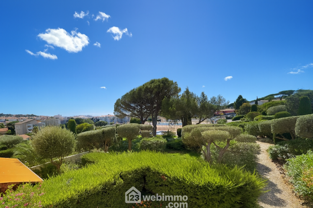 Photo 2 - Sainte-Maxime 83120 à Sainte-Maxime