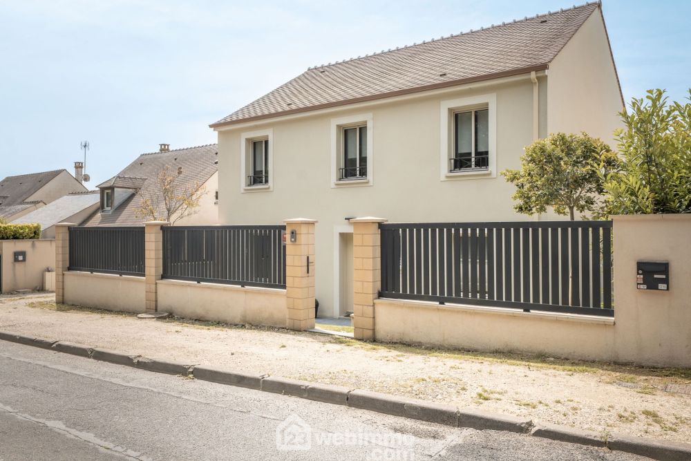 Photo 1 - Marolles-en-Brie 94440 à Marolles-en-Brie