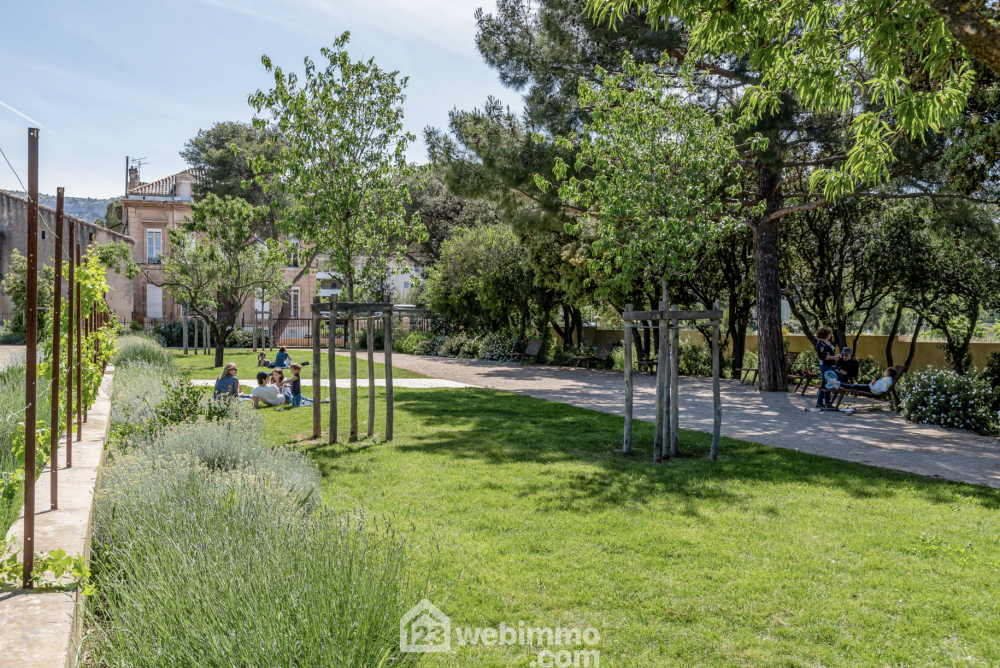 Photo 17 - Marseille 13009 à Marseille