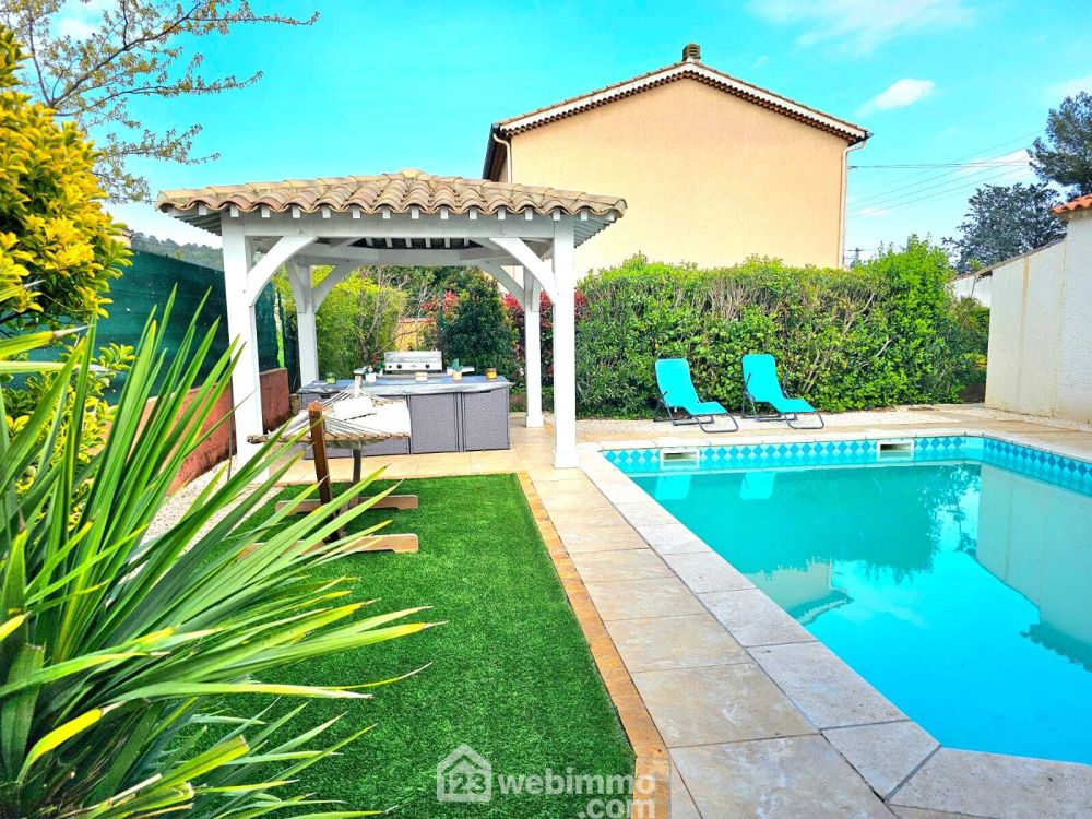 Photo 19 - Le Luc 83340 à Le Luc