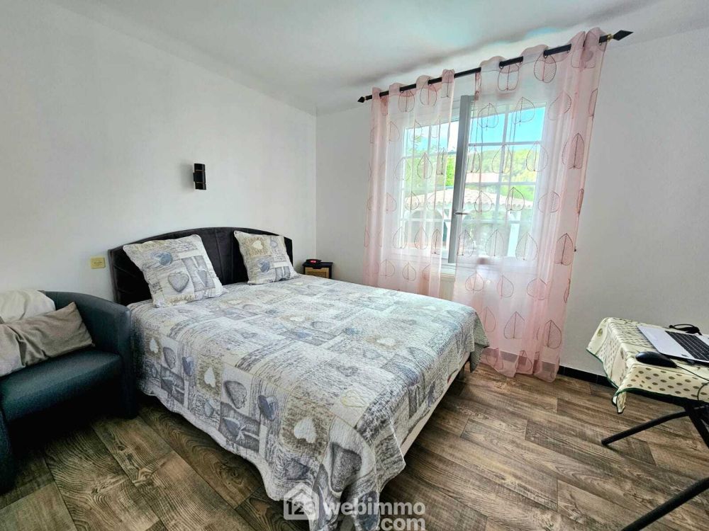 Photo 13 - Le Luc 83340 à Le Luc