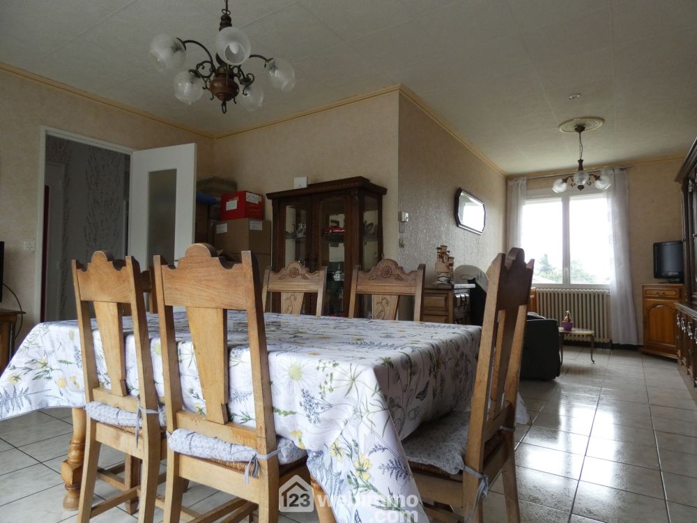 Photo 11 - Saint-Georges-lès-Baillargeaux 86130 à Saint-Georges-lès-Baillargeaux