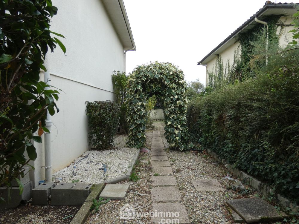 Photo 31 - Saint-Georges-lès-Baillargeaux 86130 à Saint-Georges-lès-Baillargeaux