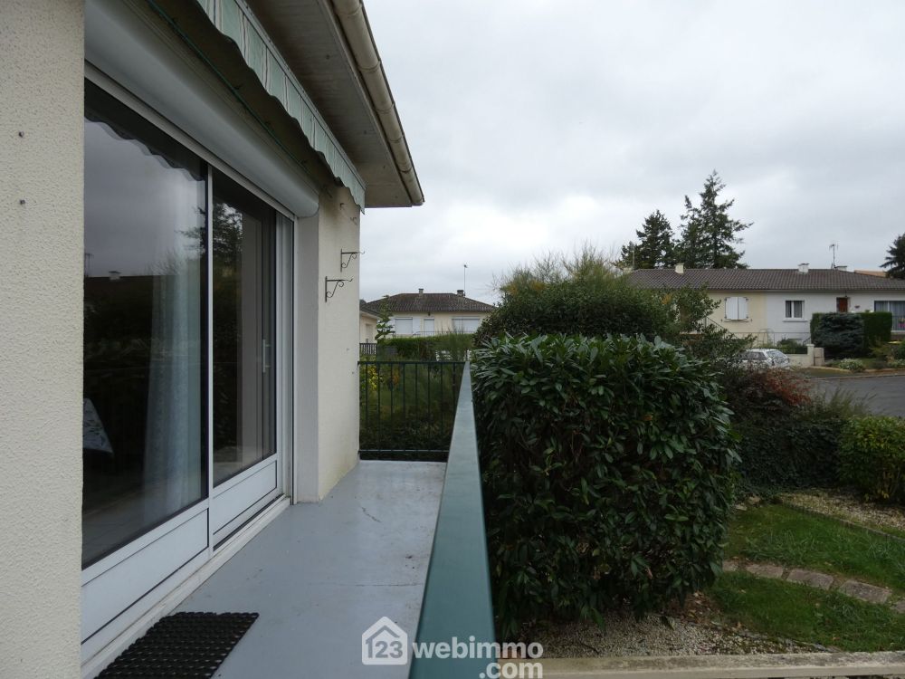 Photo 7 - Saint-Georges-lès-Baillargeaux 86130 à Saint-Georges-lès-Baillargeaux