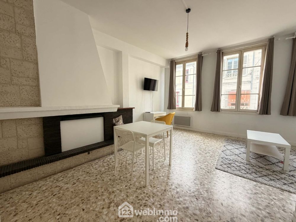 Photo 5 - Laon 02000 à Laon