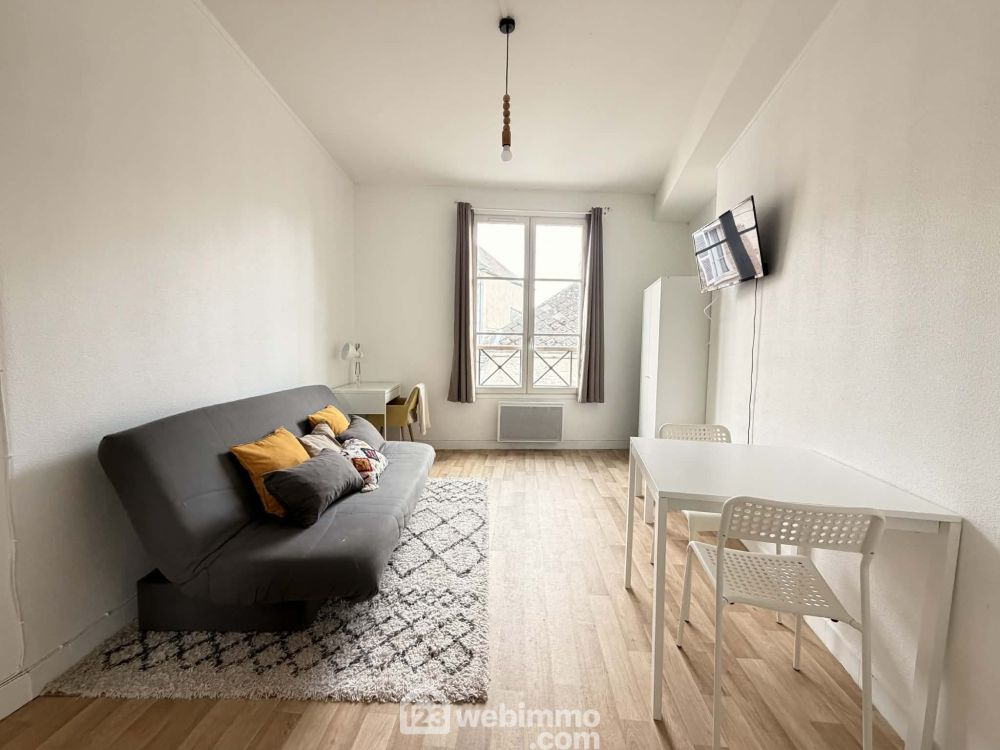 Photo 11 - Laon 02000 à Laon