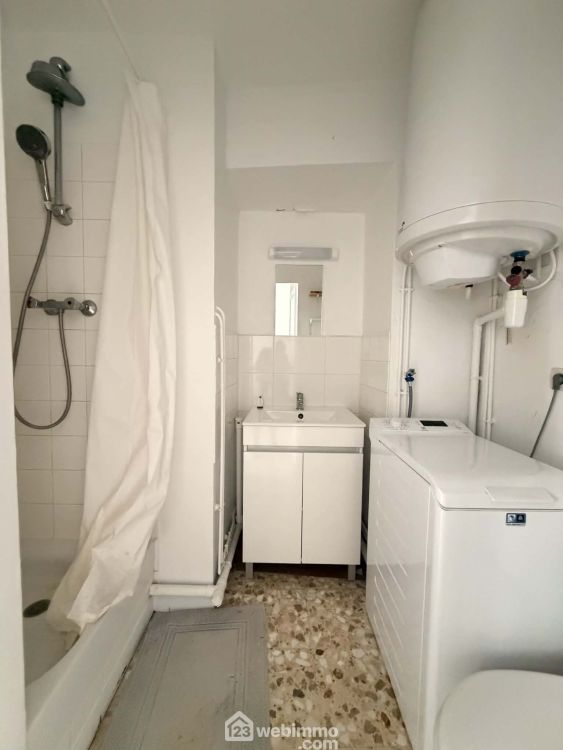 Photo 10 - Laon 02000 à Laon