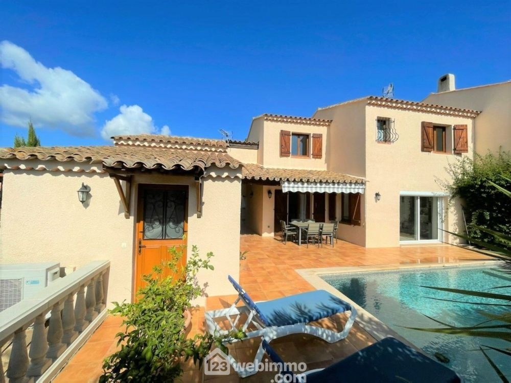 Photo 1 - Sainte-Maxime 83120 à Sainte-Maxime