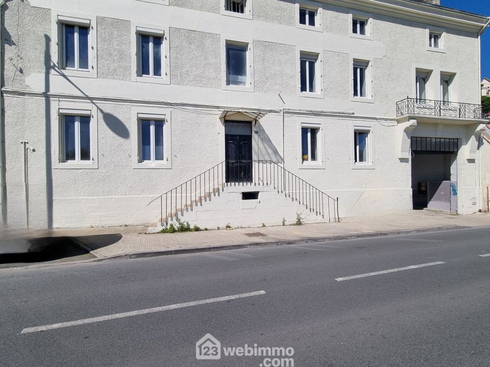 Photo 1 - Poitiers 86000 à Poitiers