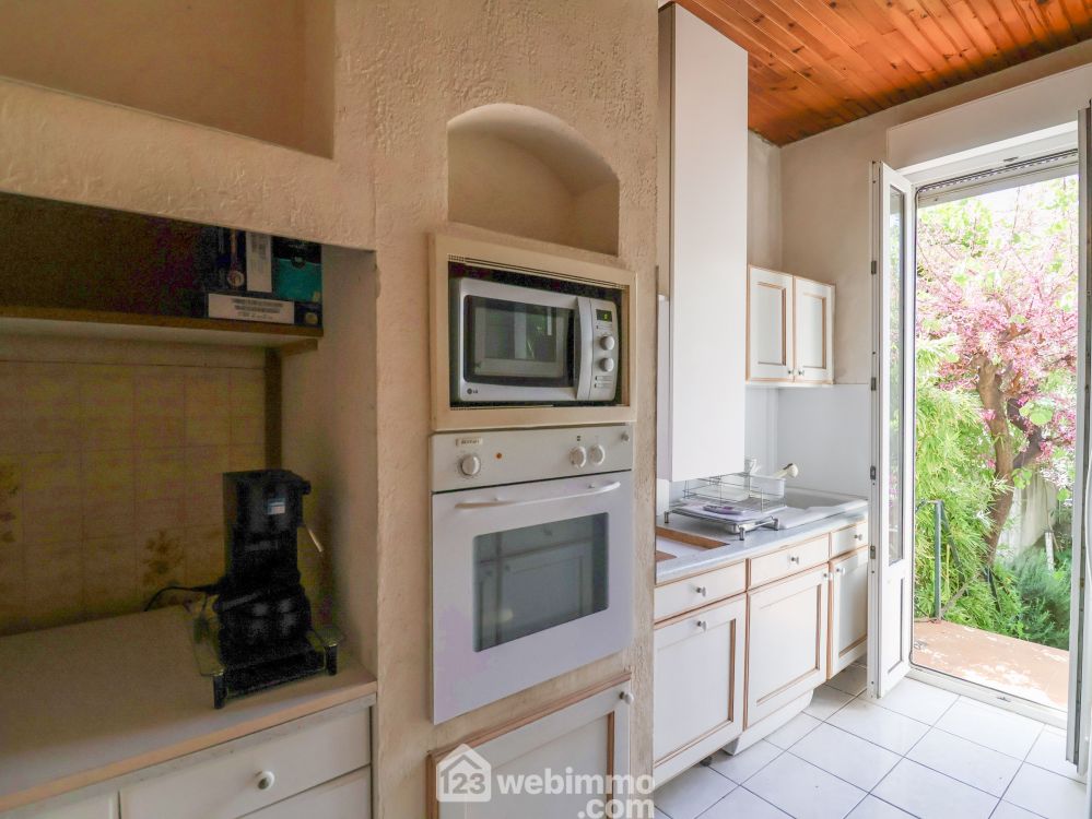 Photo 7 - Marseille 13008 à Marseille