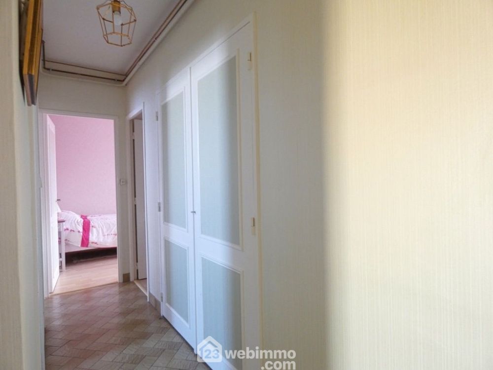 Photo 21 - Parthenay 79200 à Parthenay