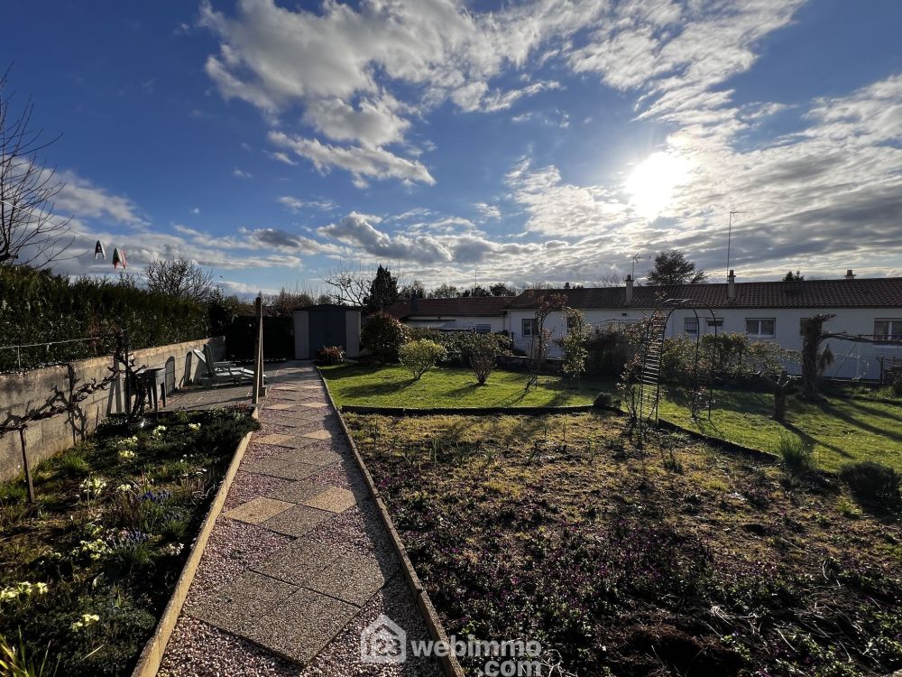 Photo 37 - Parthenay 79200 à Parthenay