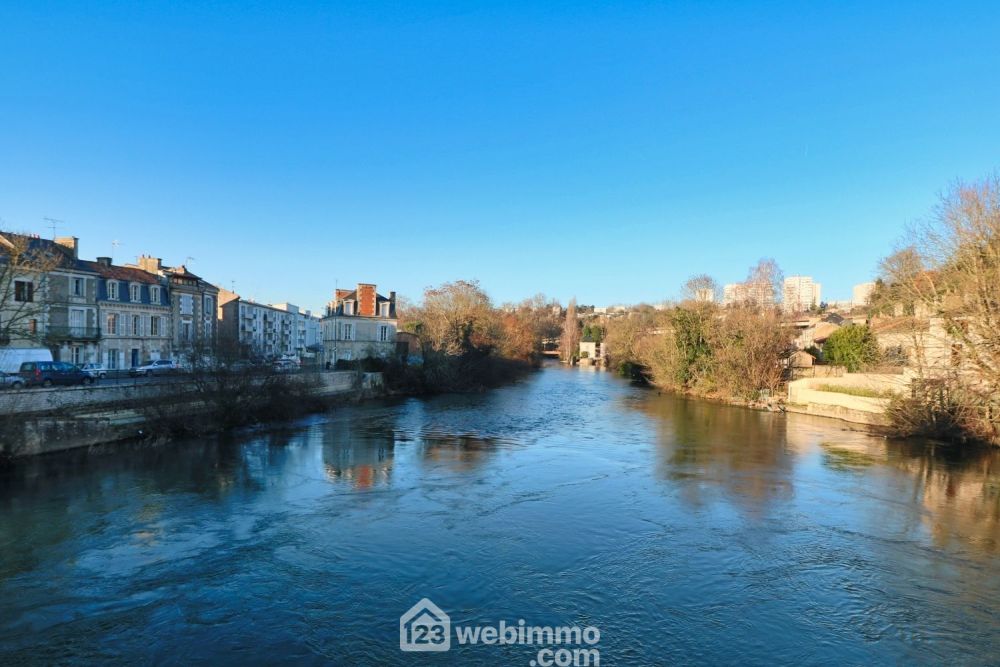 Photo 27 - Poitiers 86000 à Poitiers