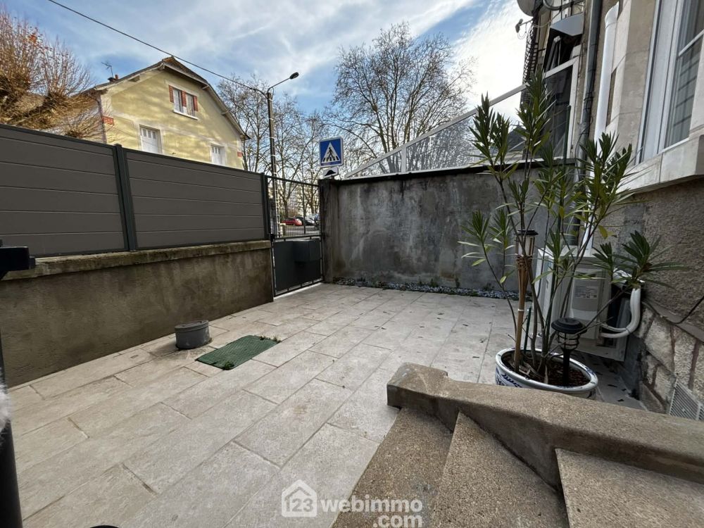 Photo 2 - Châtellerault 86100 à Châtellerault