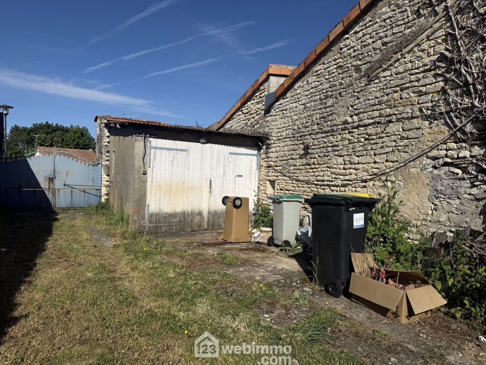 Photo 15 - Neuville-de-Poitou 86170 à Neuville-de-Poitou