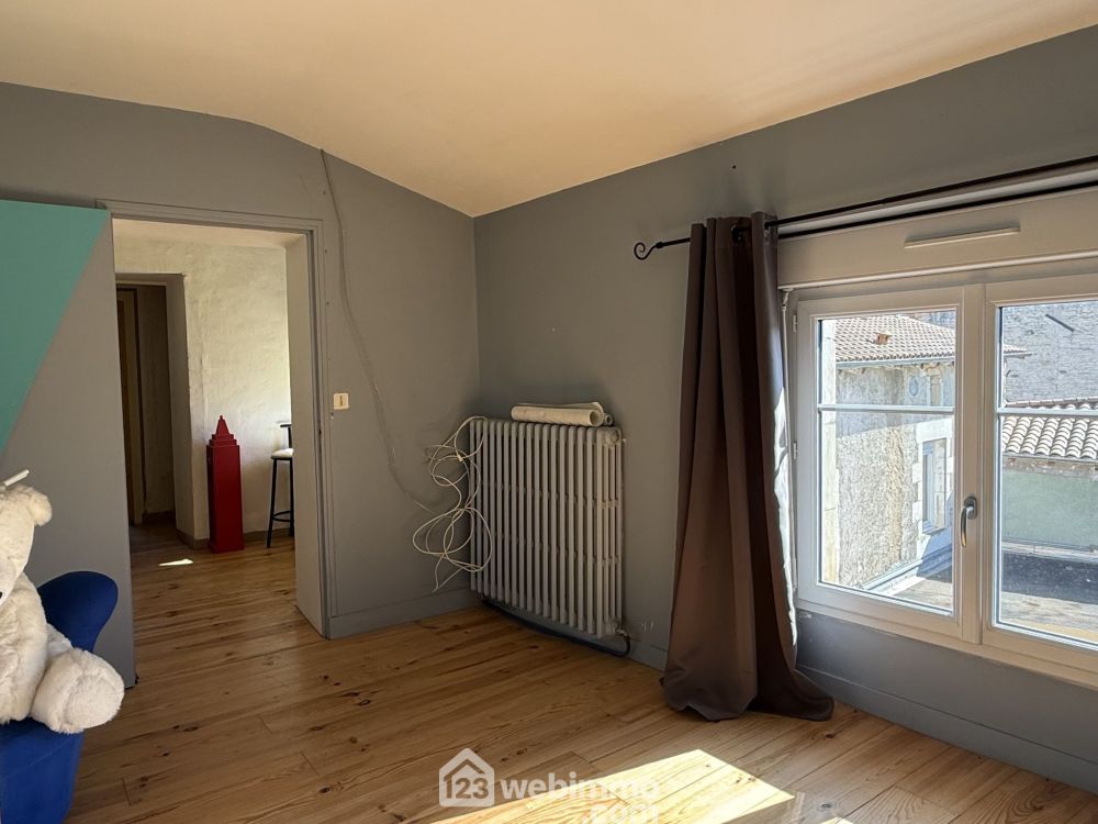 Photo 12 - Neuville-de-Poitou 86170 à Neuville-de-Poitou