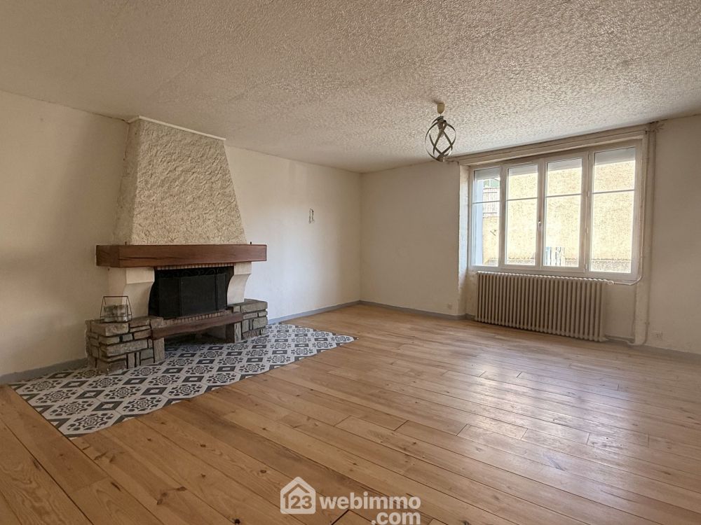 Photo 3 - Neuville-de-Poitou 86170 à Neuville-de-Poitou