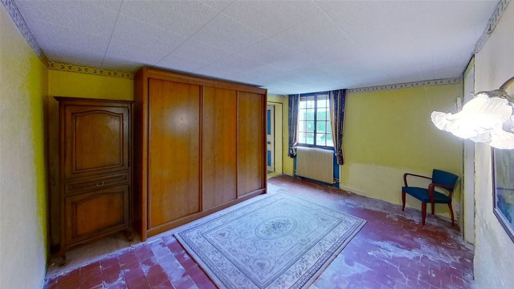 Photo 2 - CAISNES 60400 à CAISNES