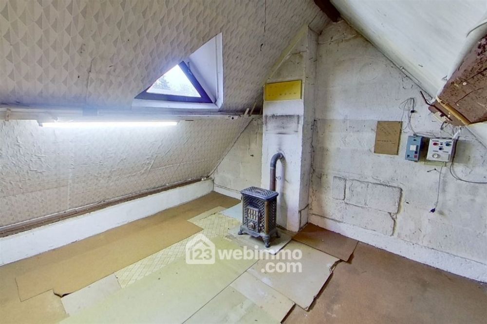 Photo 16 - CAISNES 60400 à CAISNES