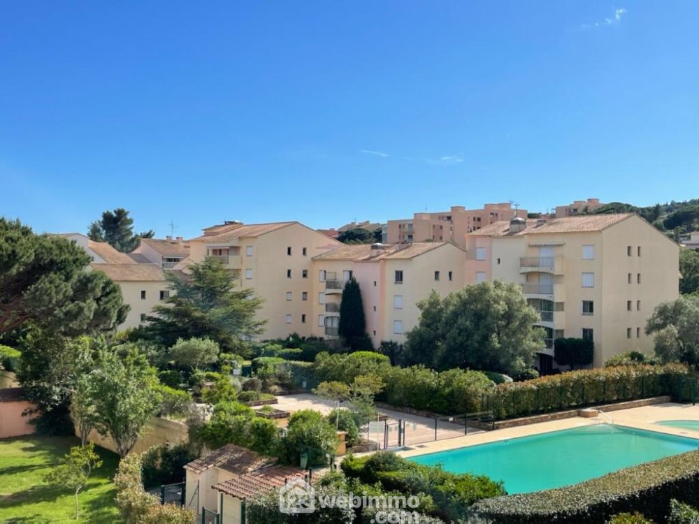 Photo 2 - Sainte-Maxime 83120 à Sainte-Maxime