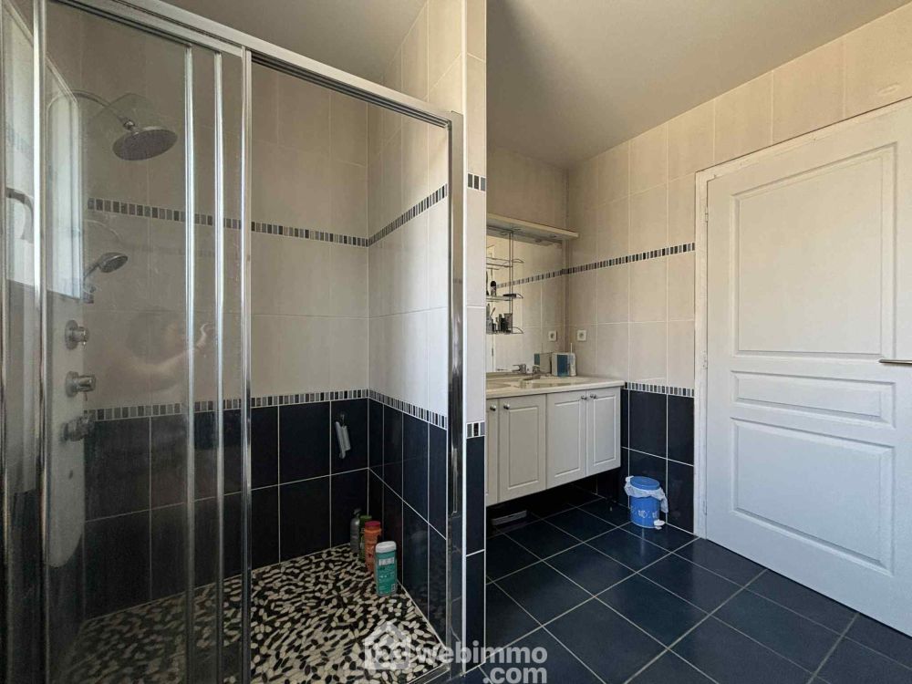 Photo 17 - Descartes 37160 à Descartes