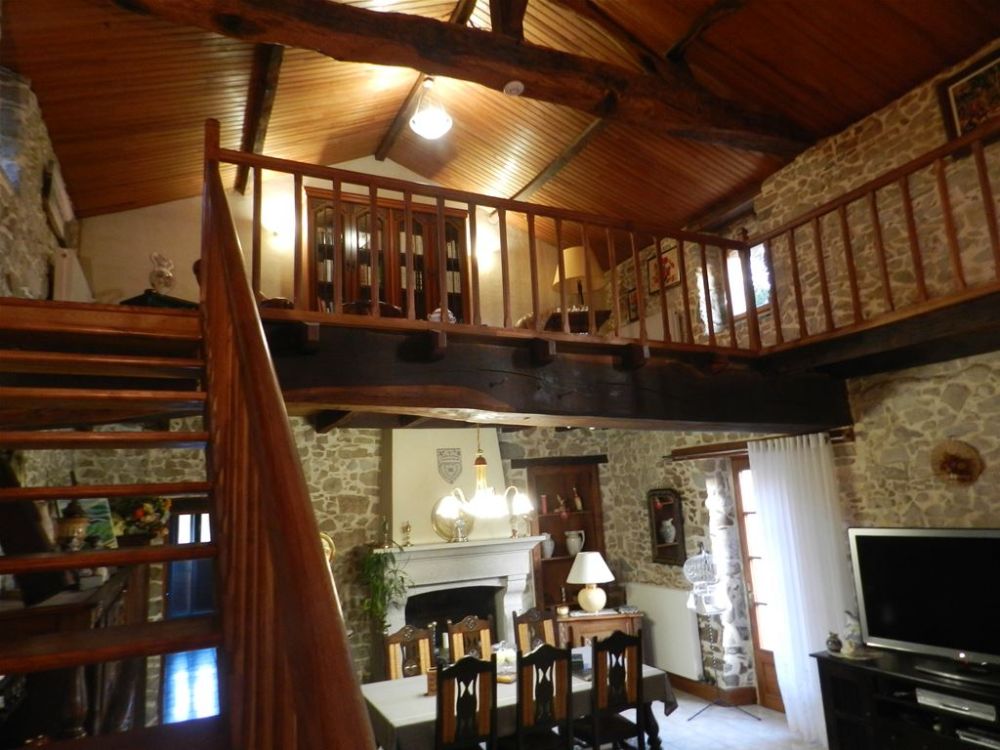 Photo 4 - Saint-Aubin-de-Baubigné 79700 à Saint-Aubin-de-Baubigné