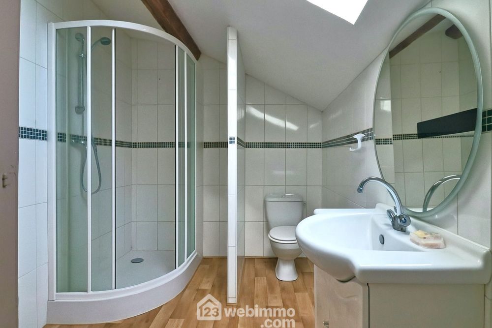 Photo 22 - Civray 86400 à Civray