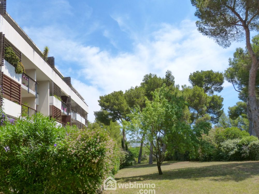 Photo 12 - Marseille 13009 à Marseille