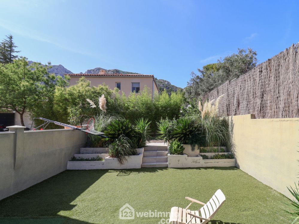 Photo 6 - Marseille 13009 à Marseille