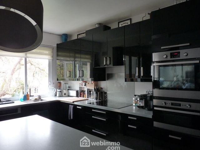 Photo 7 - Suresnes 92150 à Suresnes