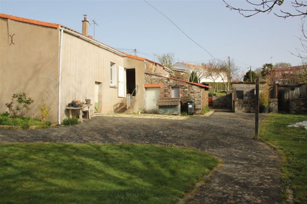 Photo 1 - Chavagnes-en-Paillers 85250 à Chavagnes-en-Paillers