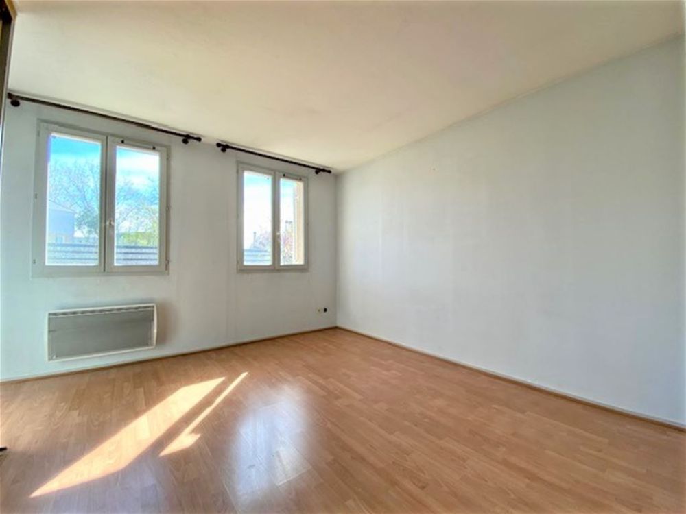 Photo 7 - Évry 91000 à Évry