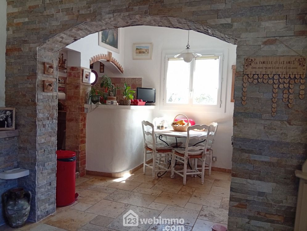 Photo 16 - LE CANNET DES MAURES 83340 à LE CANNET DES MAURES