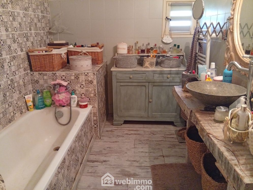 Photo 18 - LE CANNET DES MAURES 83340 à LE CANNET DES MAURES