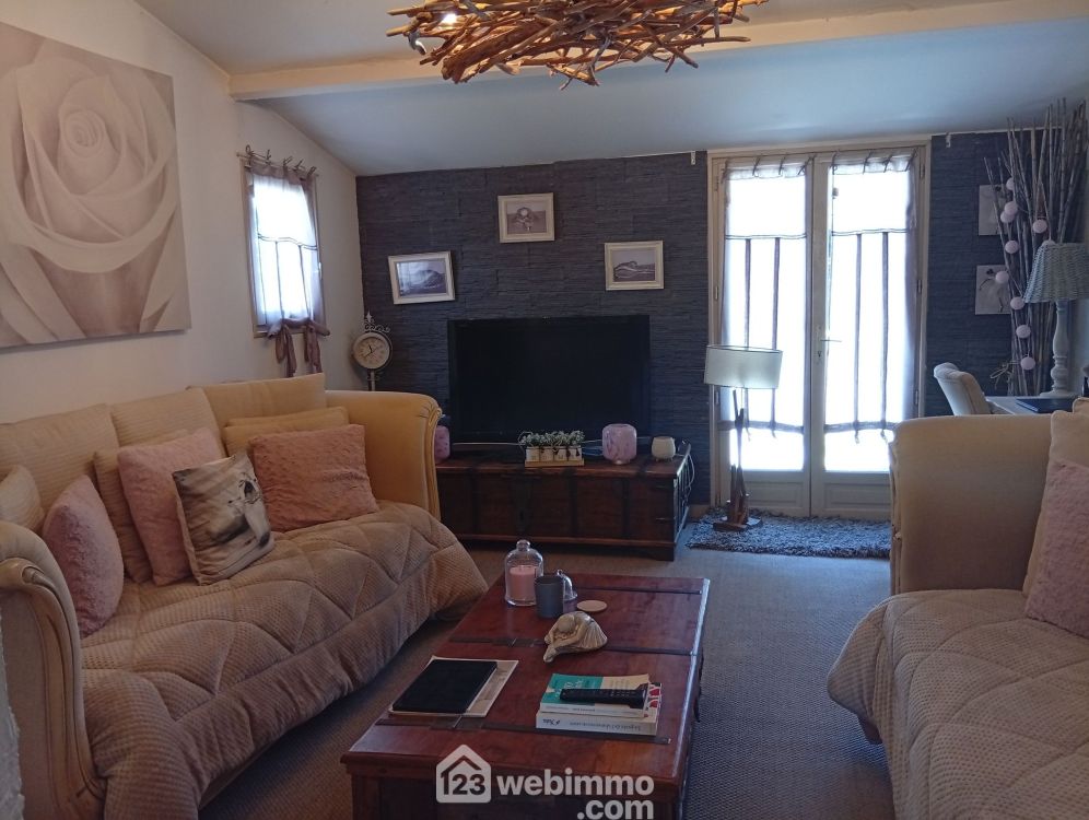 Photo 25 - LE CANNET DES MAURES 83340 à LE CANNET DES MAURES