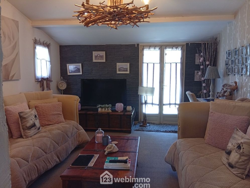 Photo 28 - LE CANNET DES MAURES 83340 à LE CANNET DES MAURES