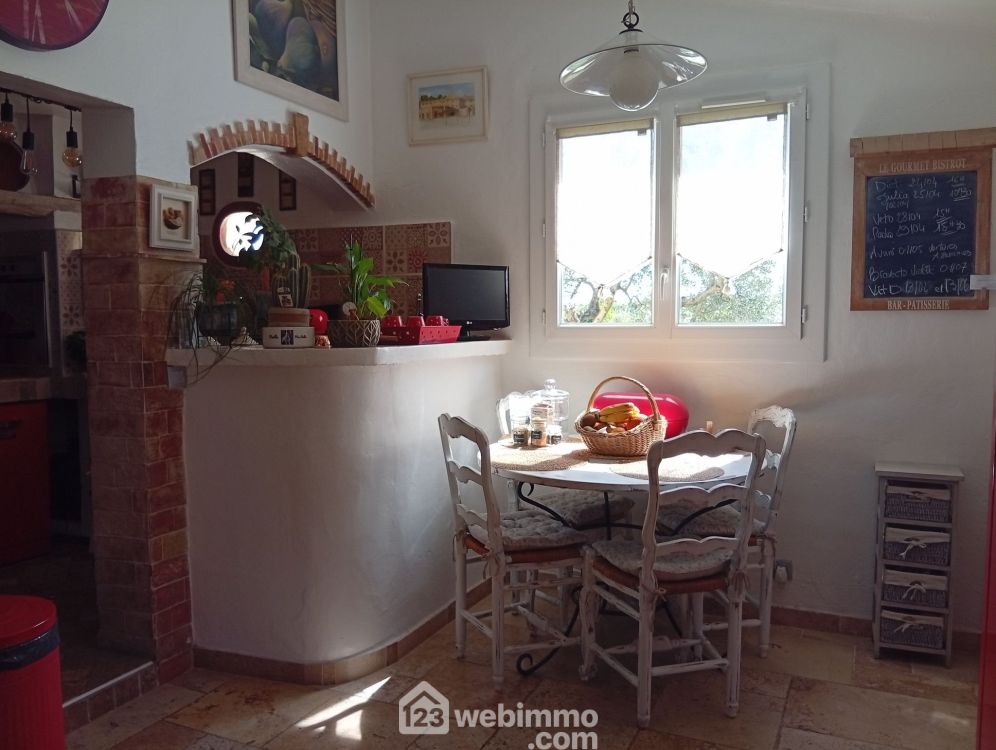 Photo 32 - LE CANNET DES MAURES 83340 à LE CANNET DES MAURES