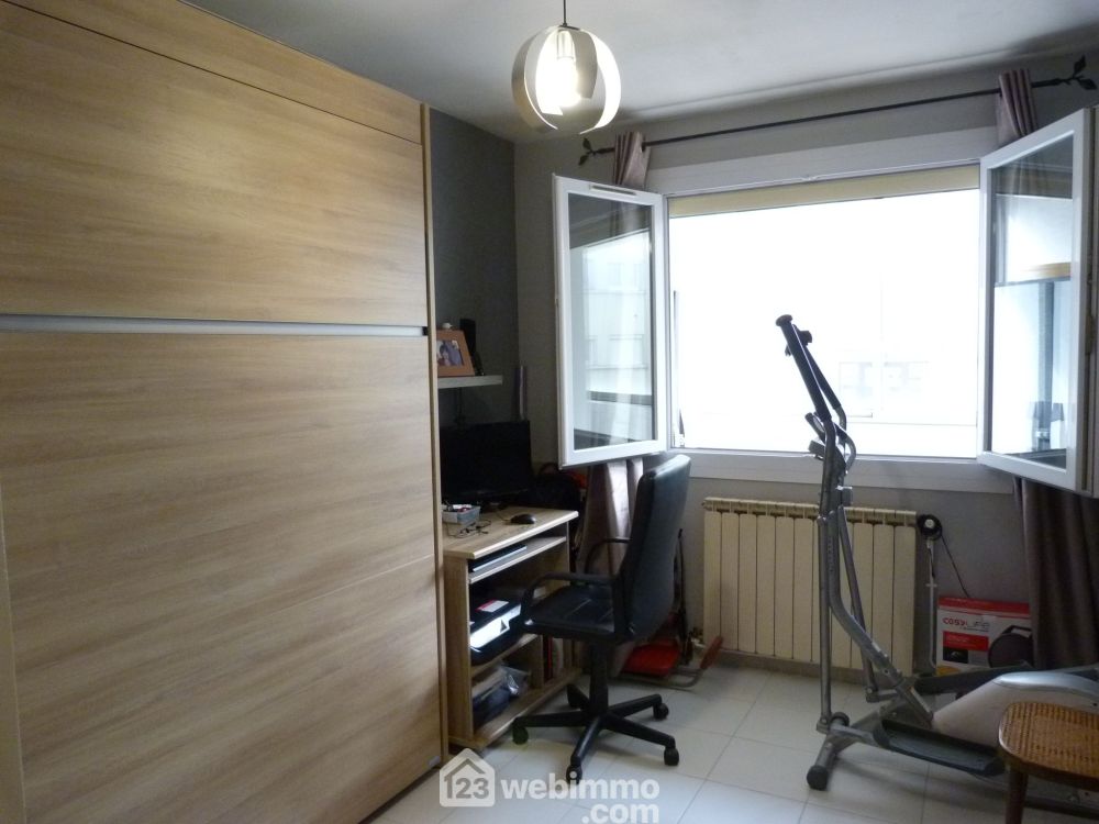 Photo 8 - Fontaine 38600 à Fontaine