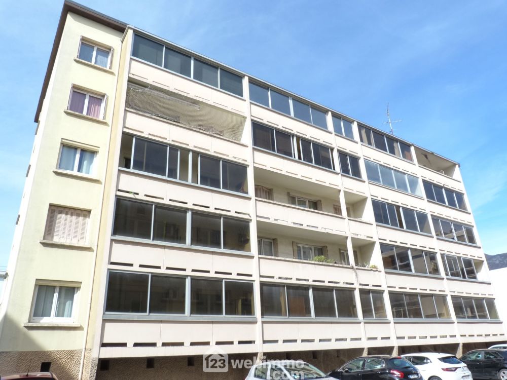 Photo 10 - Fontaine 38600 à Fontaine