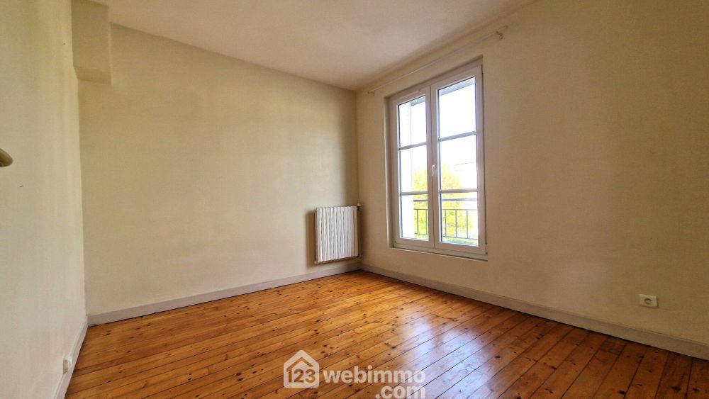 Photo 13 - Laon 02000 à Laon