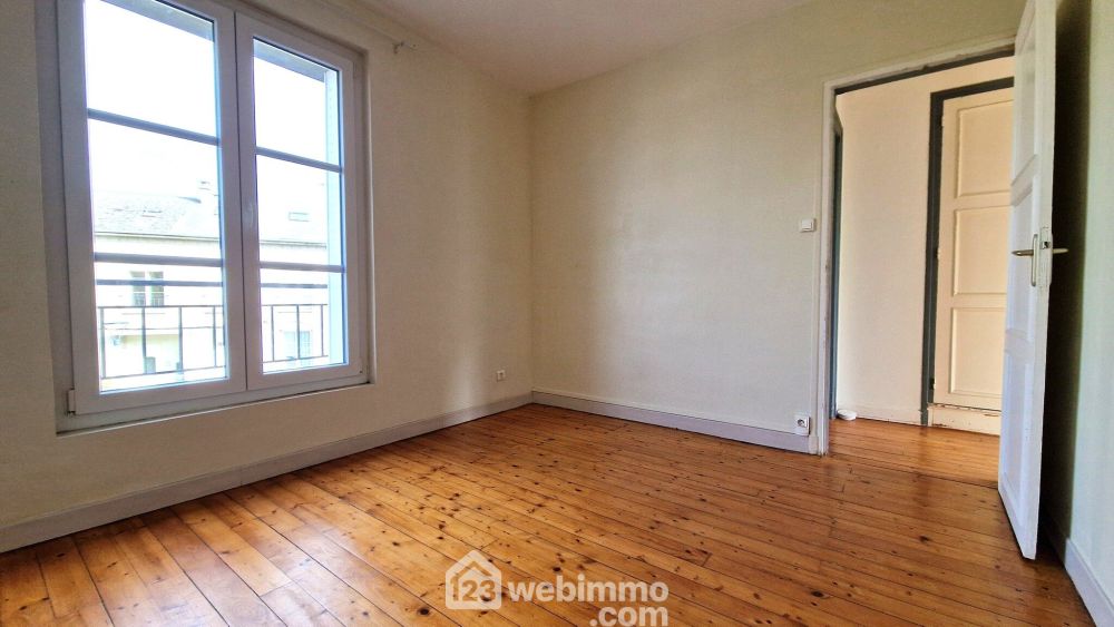 Photo 14 - Laon 02000 à Laon