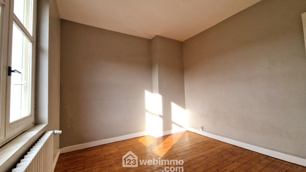 Photo 12 - Laon 02000 à Laon