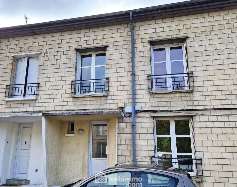 Photo 22 - Laon 02000 à Laon