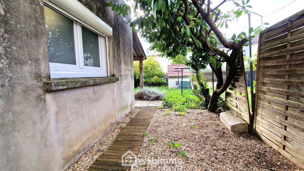 Photo 18 - Laon 02000 à Laon