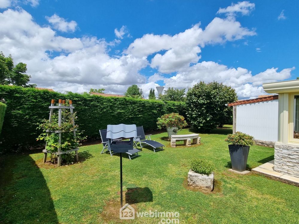 Photo 22 - Quinçay 86190 à Quinçay