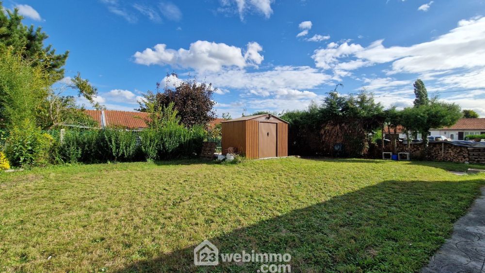 Photo 2 - Laon 02000 à Laon