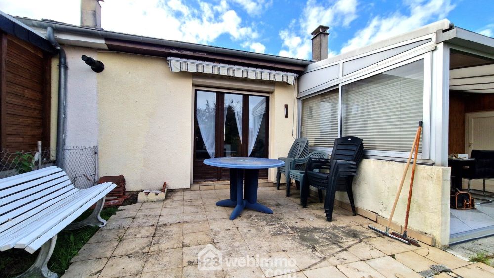 Photo 21 - Laon 02000 à Laon